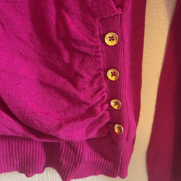 NWT THE LIMITED sweater, size Medium - Picture 3 of 6